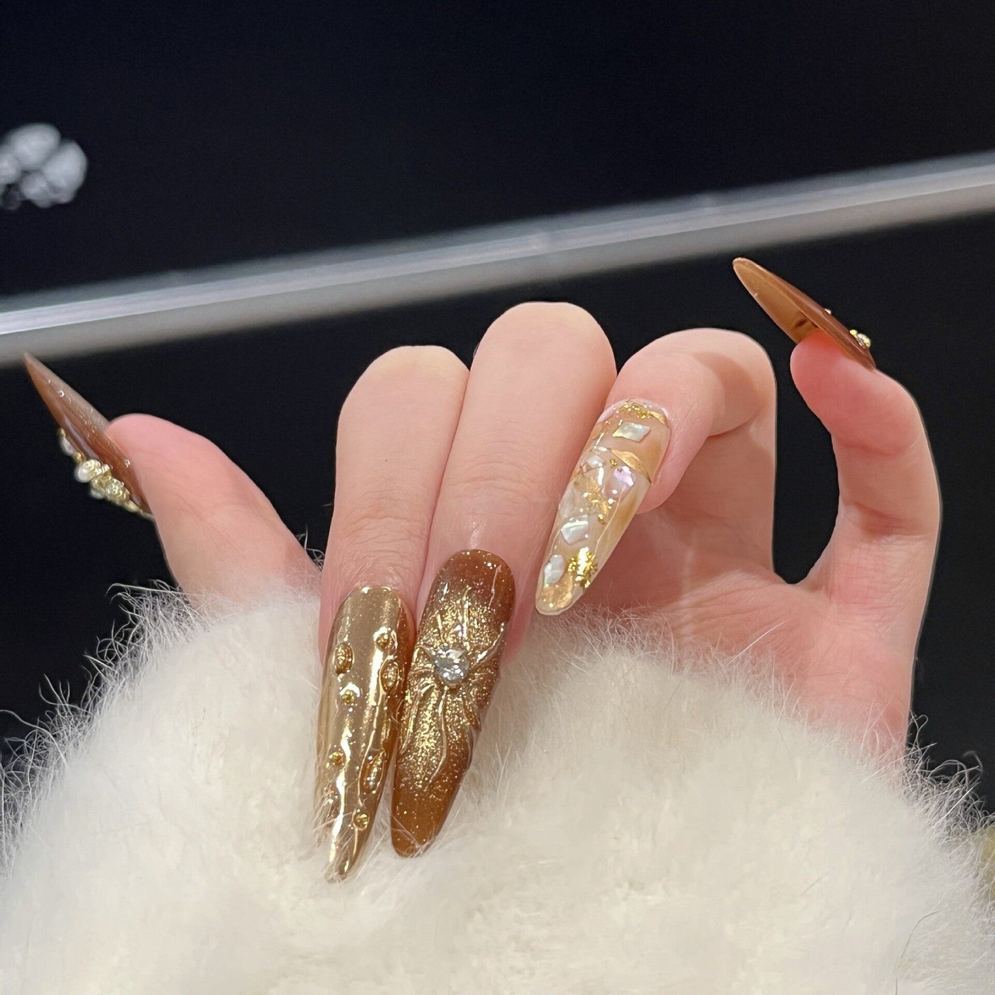 Golden Cat-Eye Rhinestone Press-On Nails - Luxury Handmade Long Stiletto