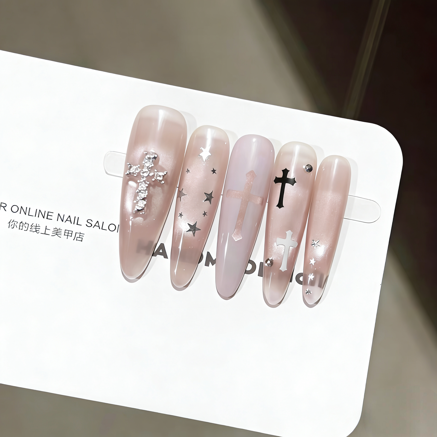Glass Bead Cat-Eye Press-On Nails — Cross Charm Sweet Edgy Medium-Long Set