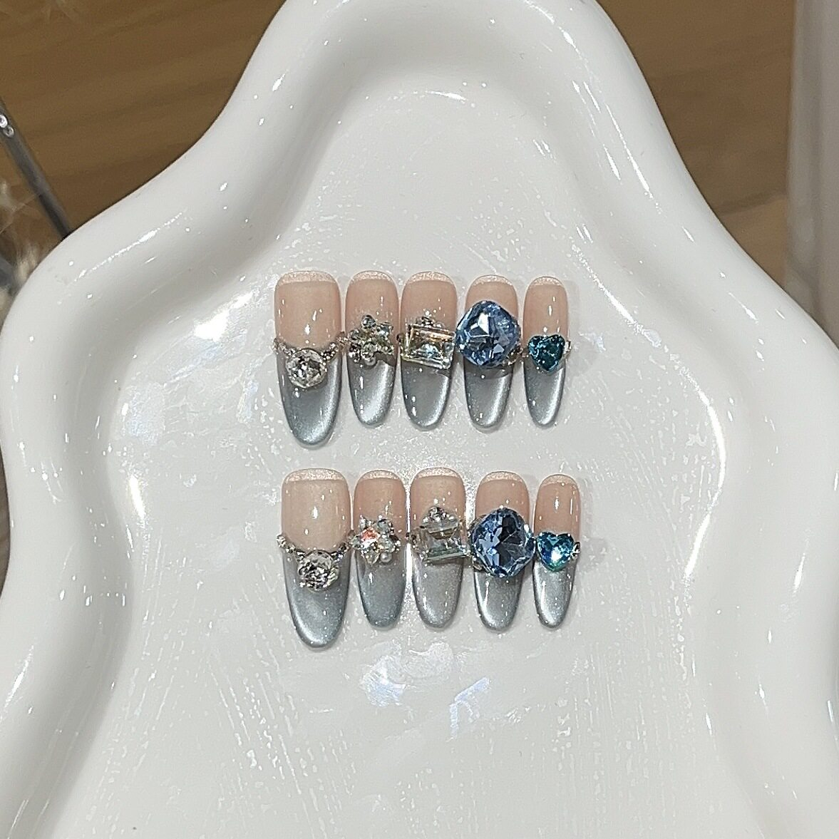 Blue Danube | Gradient Cat-Eye French Press-On Nails