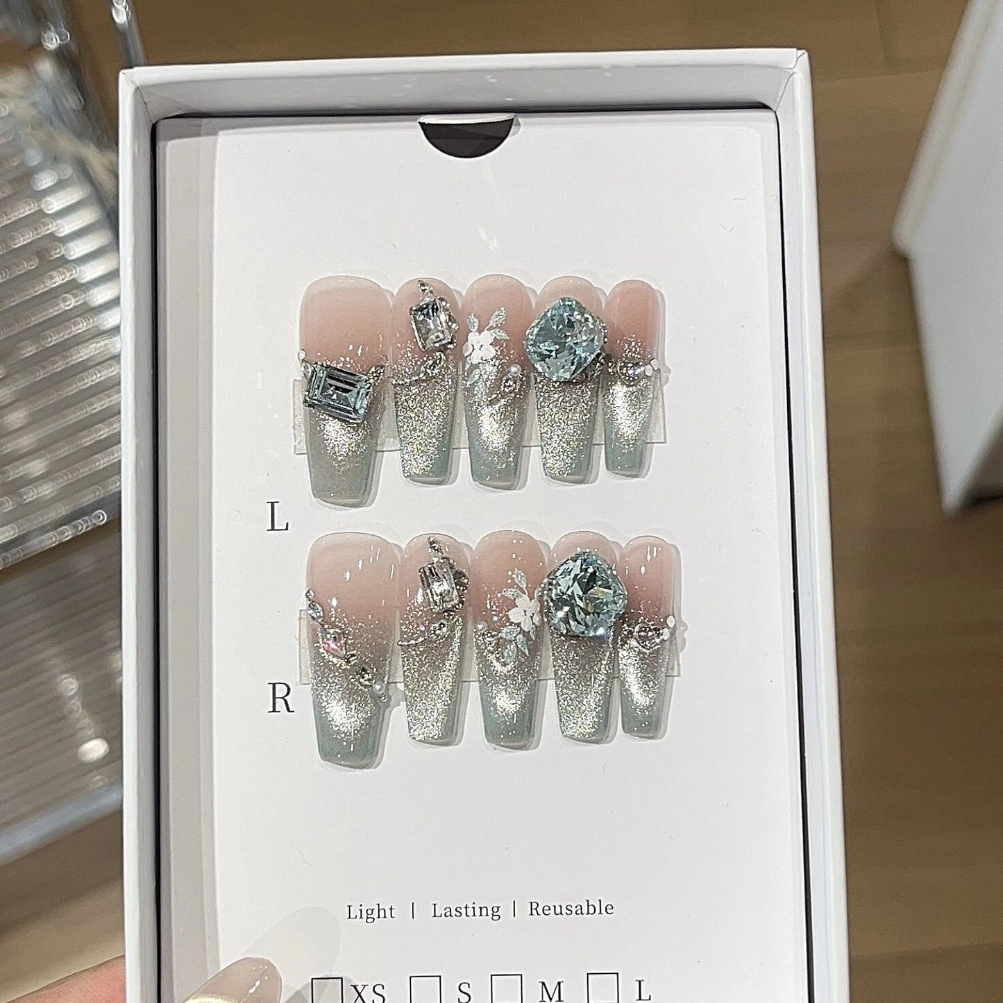 Green Cat-Eye Floral Press-On Nails