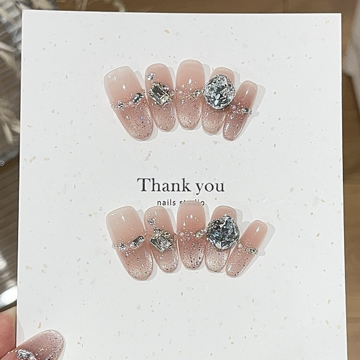 Icy Berry | Peach Cat-Eye Press-On Nails