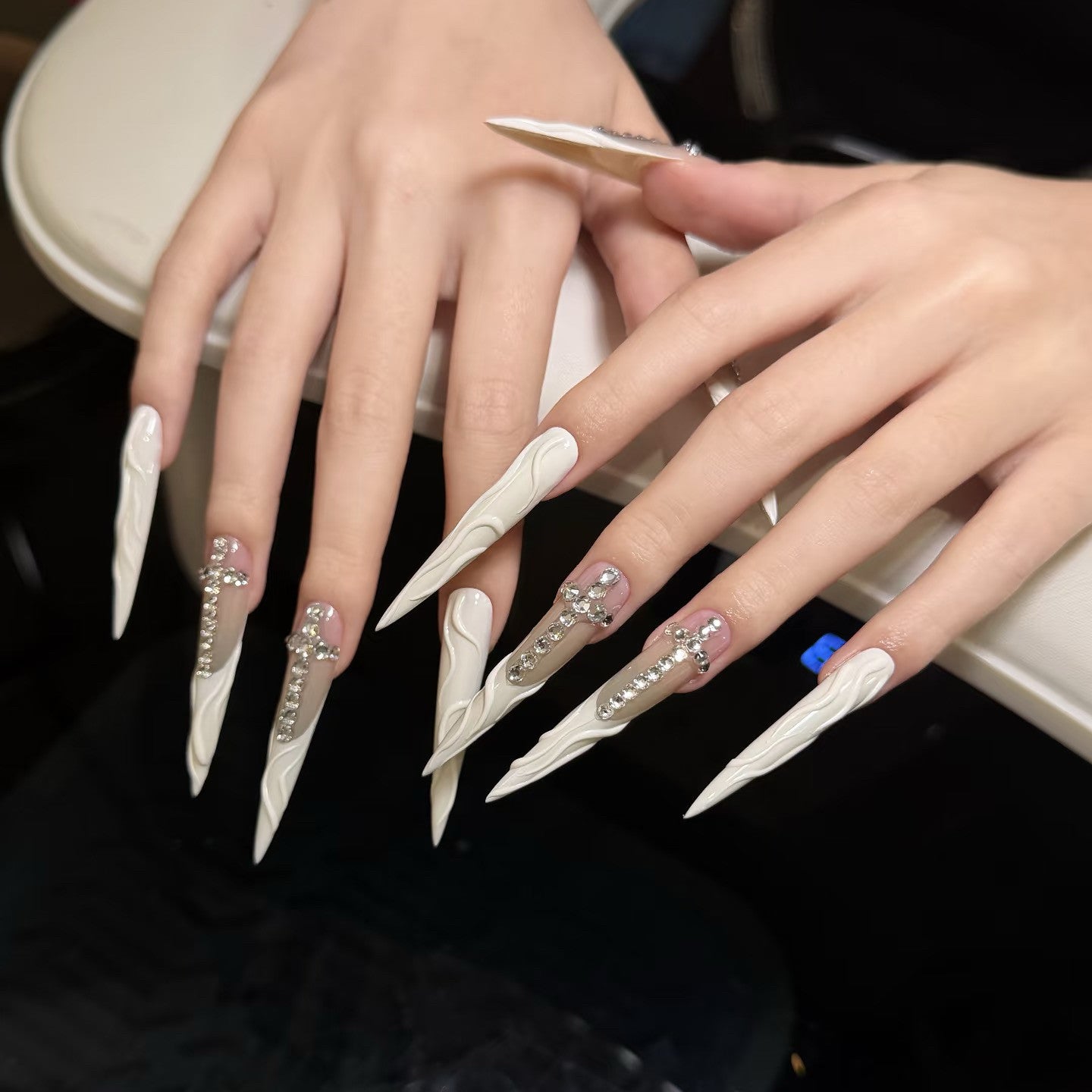 Custom Handmade Extra-Long Stiletto Press-On Nails - Wavy Cross Rhinestone False Nails (5.4cm)