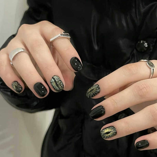 Dark Grunge Evil-Eye Press-On Nails - Hand-Painted Short Squoval False Nails