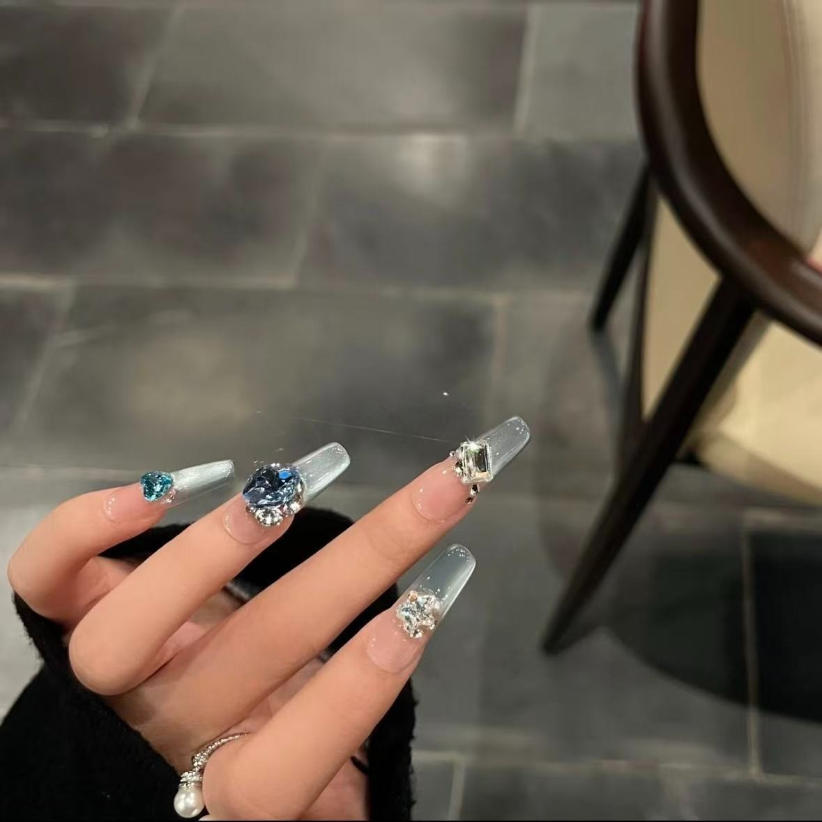 Blue Danube | Gradient Cat-Eye French Press-On Nails