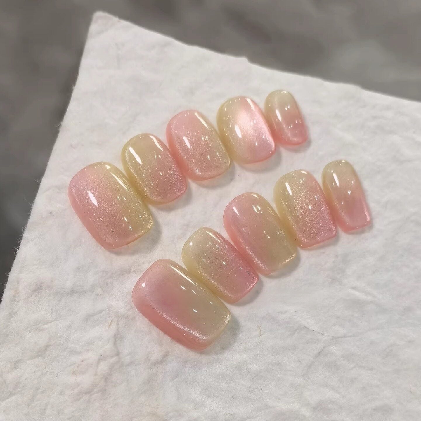 Summer Sorbet Pink Yellow Cat-Eye Press-On Nails — Jelly Ombre Short Nails (4 Shapes)
