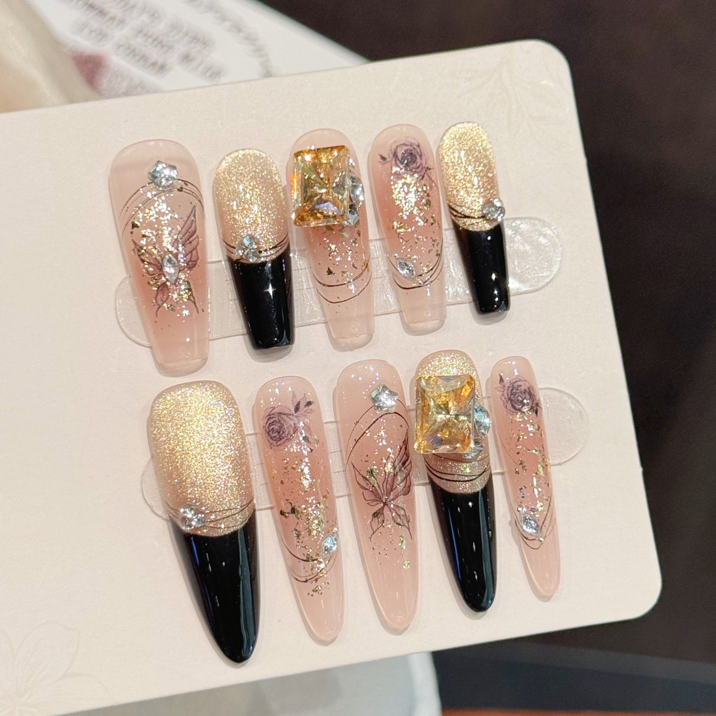 Amber Gilded | Black French Cat-Eye Press-On Nails