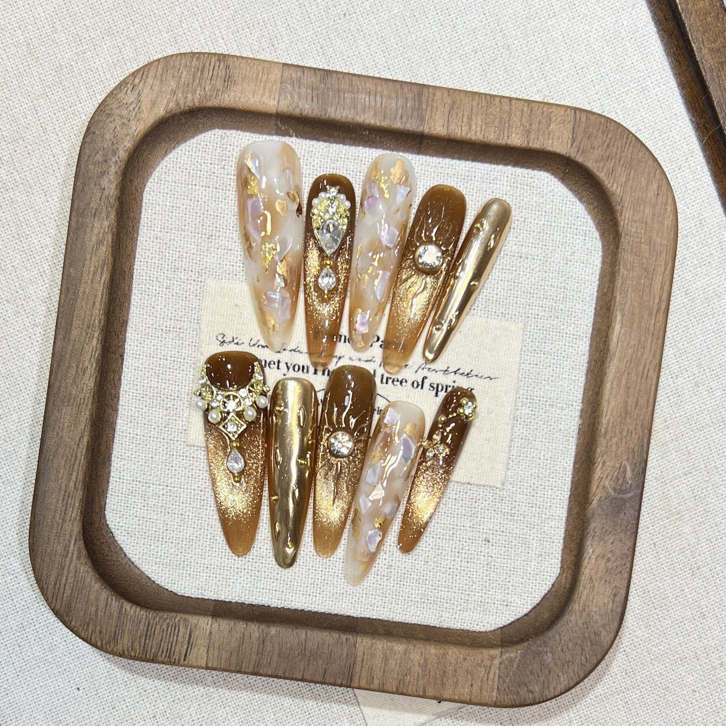 Golden Cat-Eye Rhinestone Press-On Nails - Luxury Handmade Long Stiletto