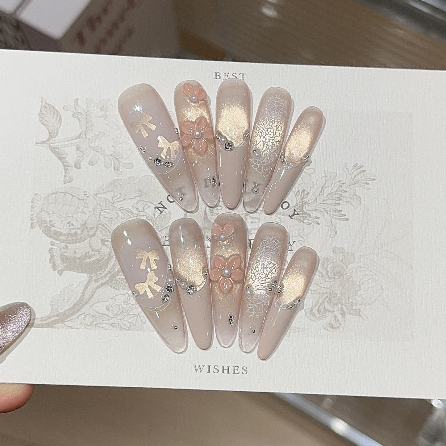 Candy Heart | Sakura Pink Cat-Eye Press-On Nails