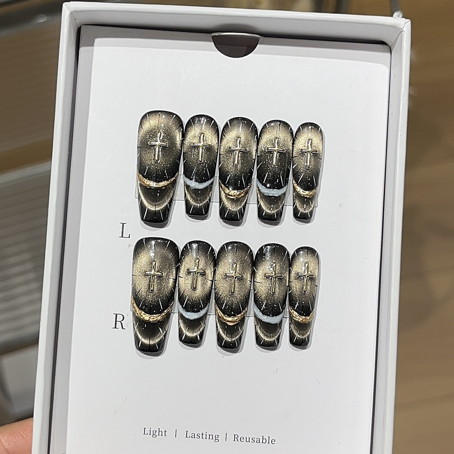 Sacred Light | Aurora Cat-Eye French Press-On Nails