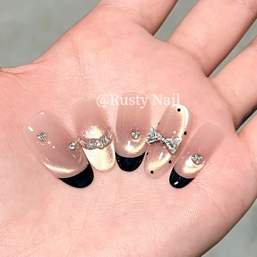 Vintage Tweed Polka Dot Cat-Eye Press-On Nails with Black Bow