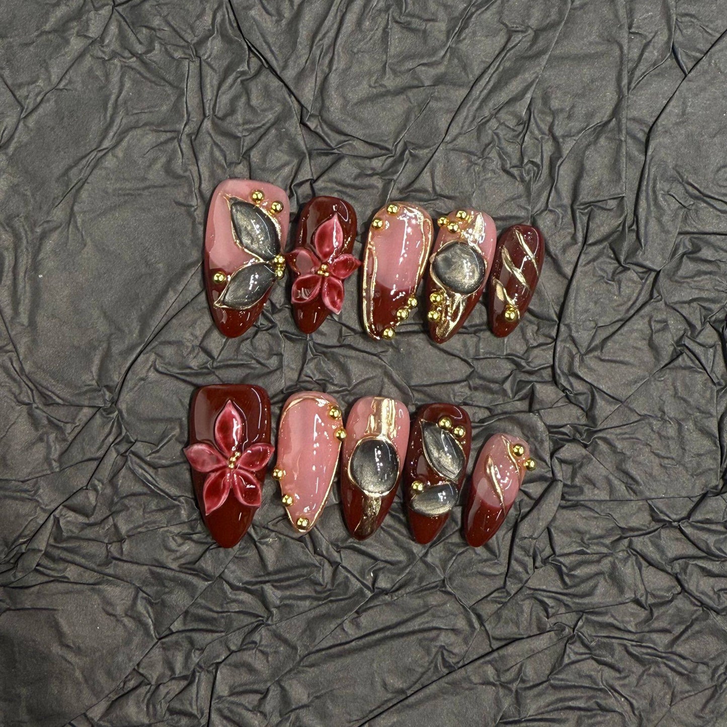 3D Carved Baroque Press-On Nails — Vintage Burgundy Flower Reusable Fake Nails