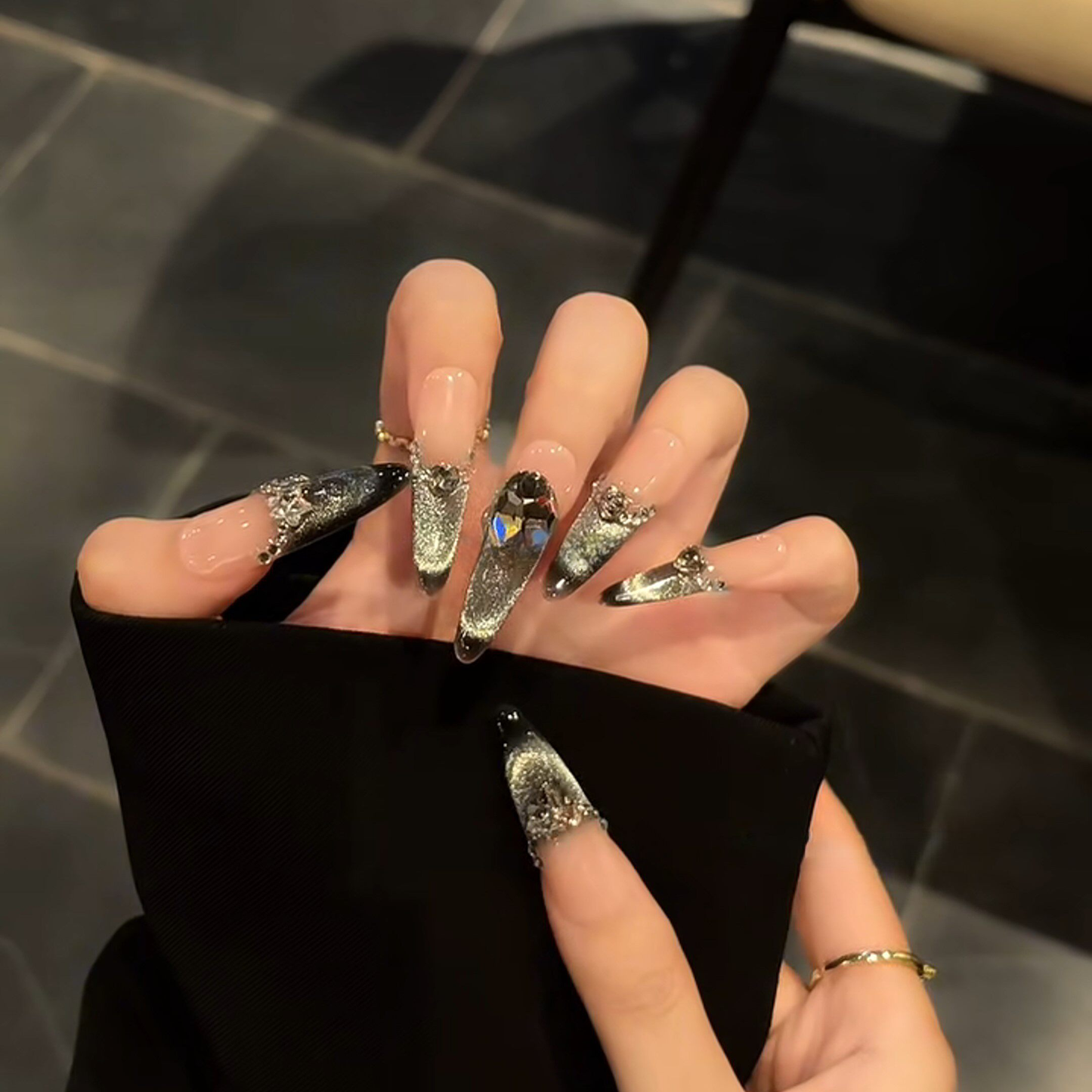 Midnight Ice | Cat-Eye Rhinestone Press-On Nails
