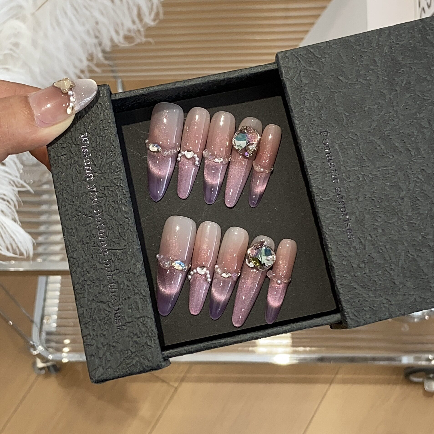 Misty Rose | Purple Gradient Cat-Eye French Press-On Nails