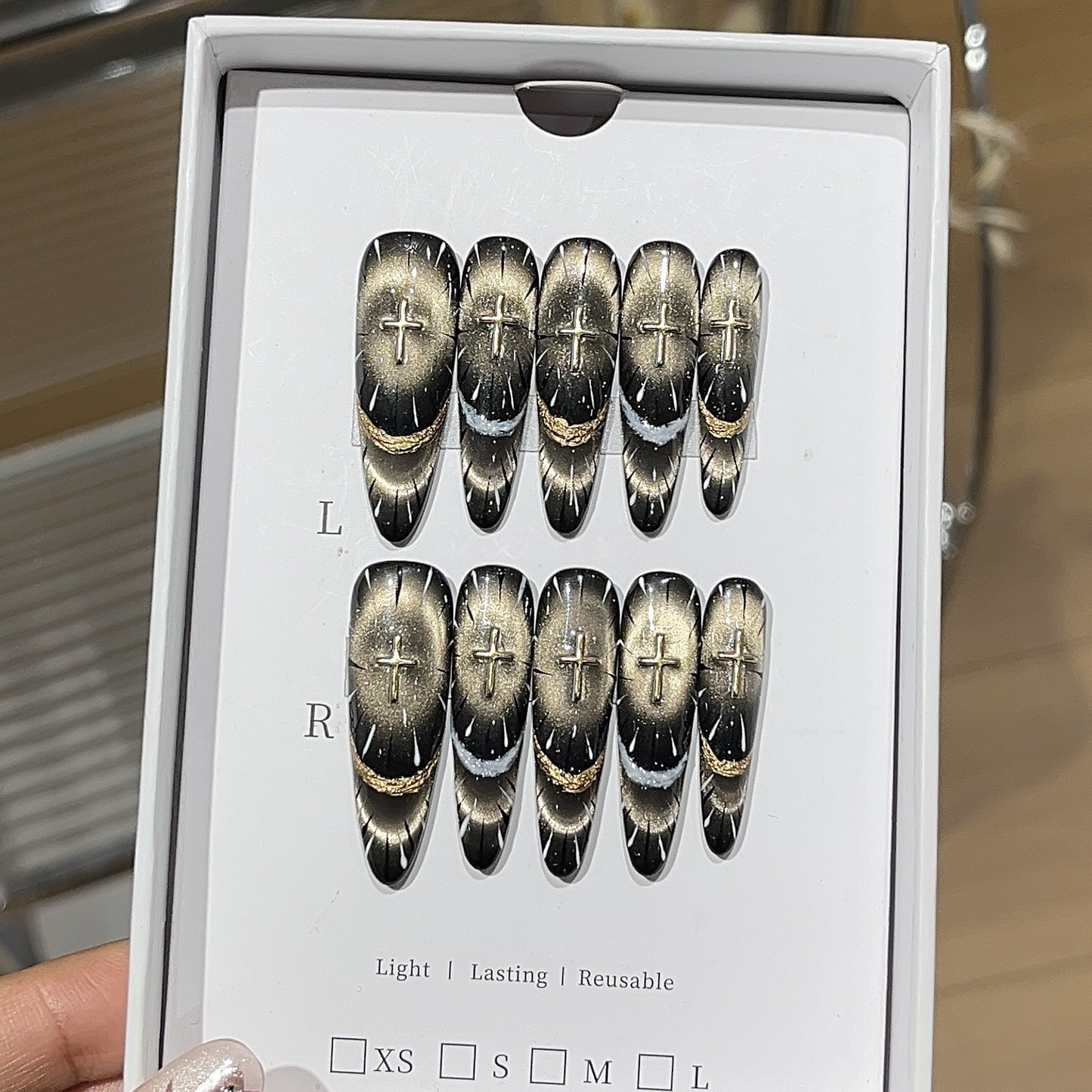Sacred Light | Aurora Cat-Eye French Press-On Nails