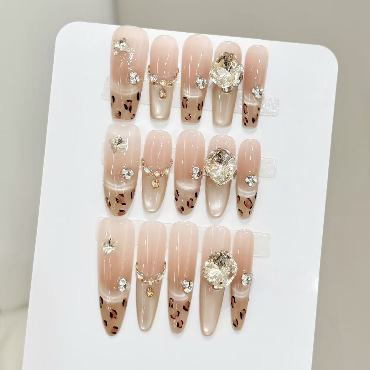 Maple Leopard | Blush Cat-Eye Press-On Nails