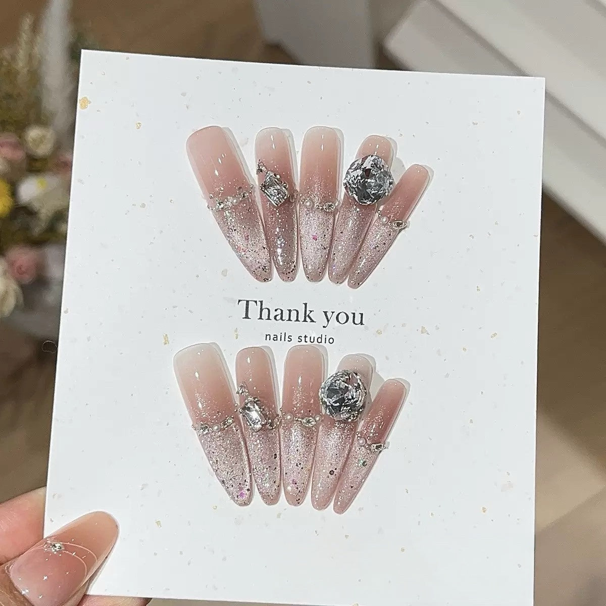 Icy Berry Glow | Peach Cat-Eye Press-On Nails