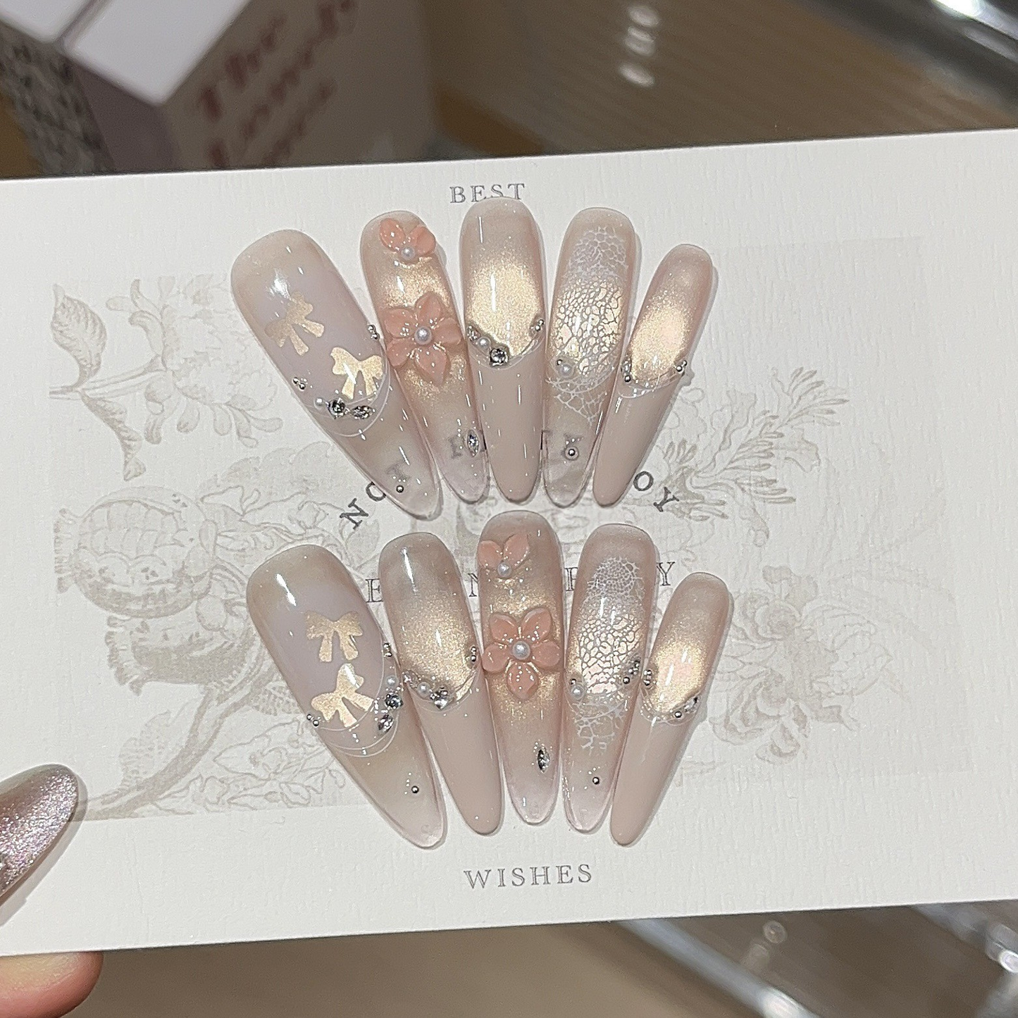 Candy Heart | Sakura Pink Cat-Eye Press-On Nails