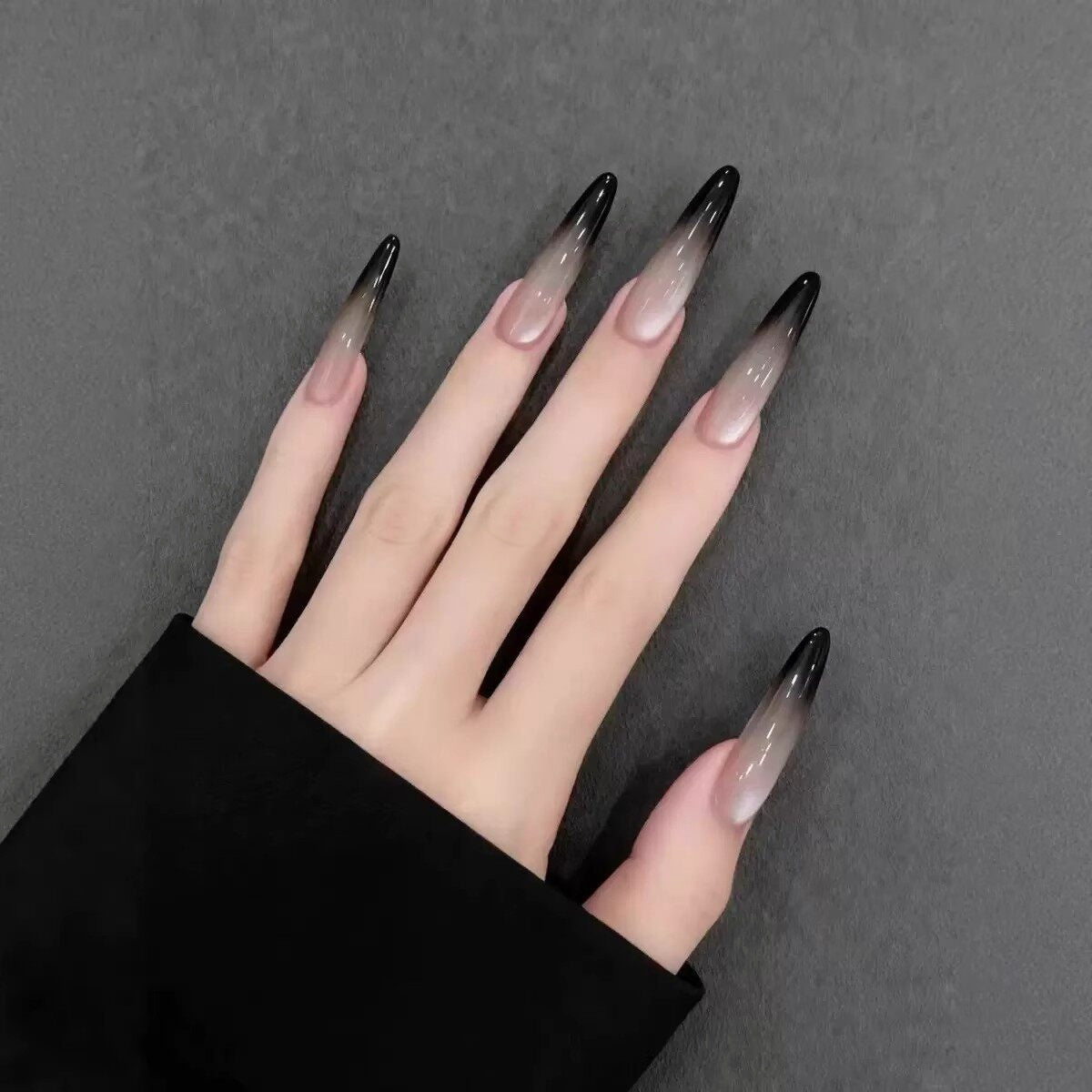 Midnight Siam Smoky Black Cat-Eye Press-On Nails — Glass-Like Ombré