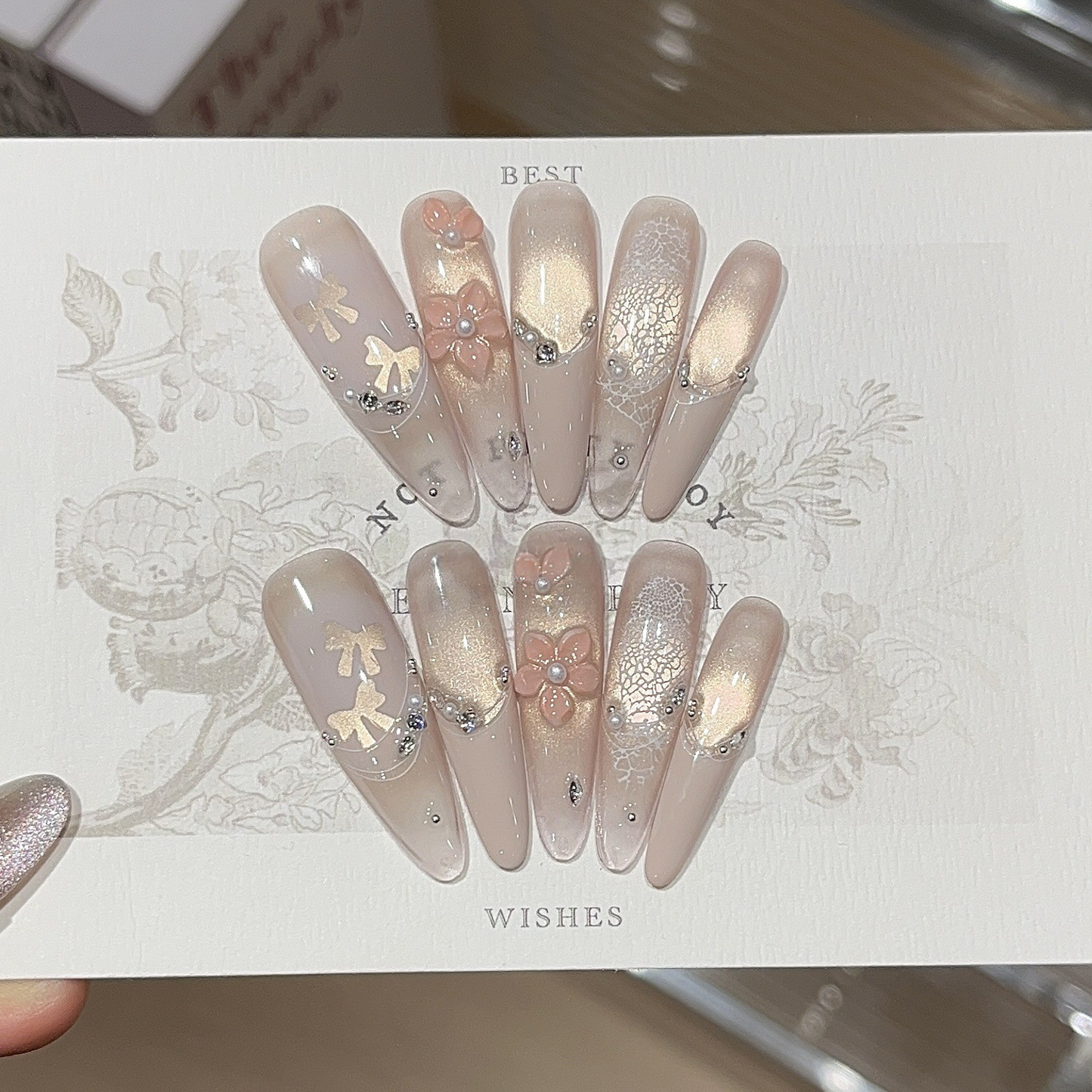 Candy Heart | Sakura Pink Cat-Eye Press-On Nails