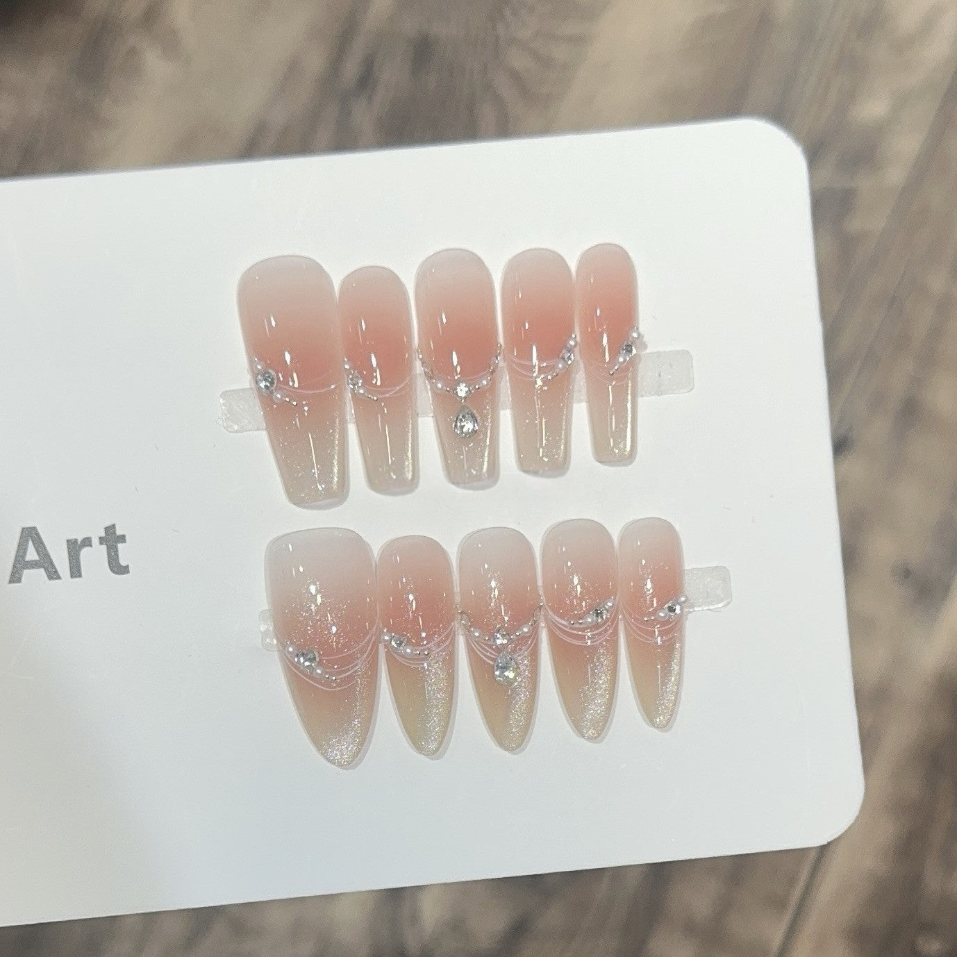 Yuehua | Nude Pink Blush Cat-Eye Press-On Nails