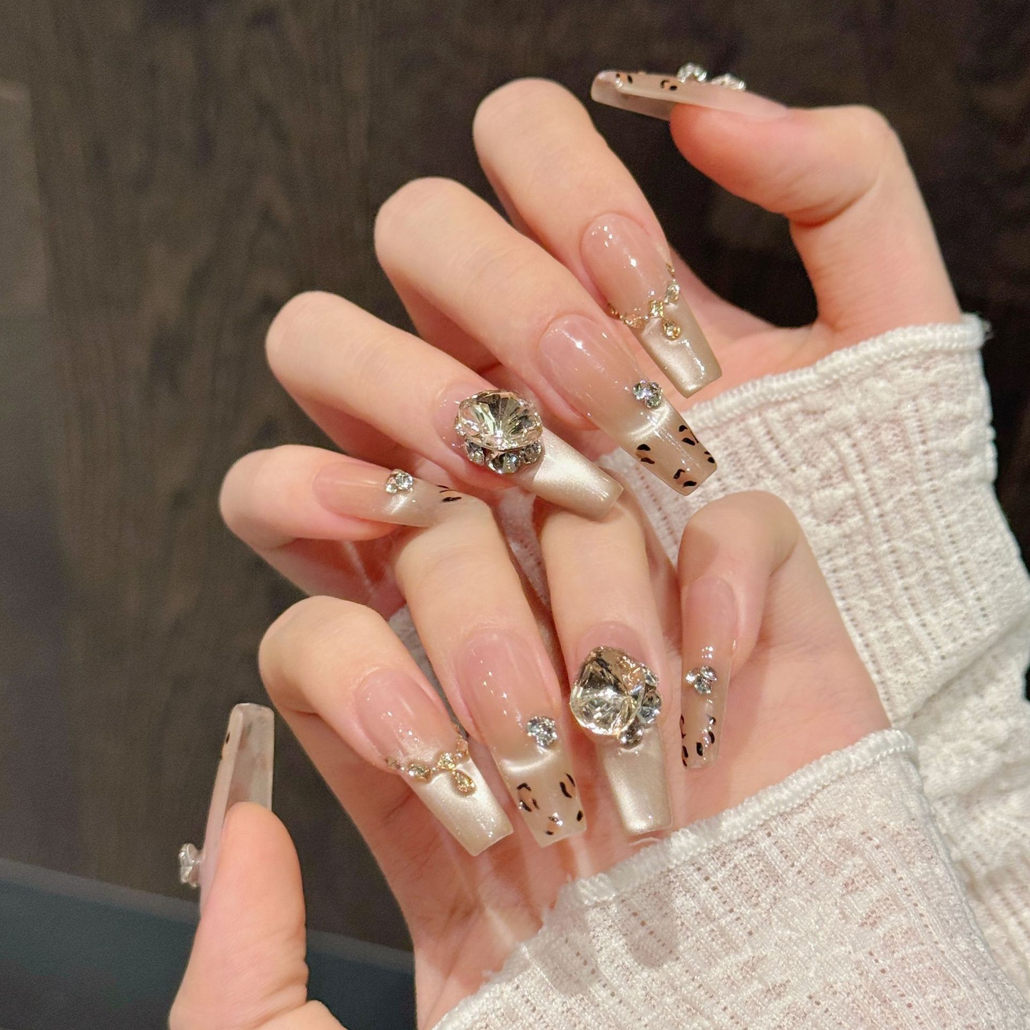 Maple Leopard | Blush Cat-Eye Press-On Nails