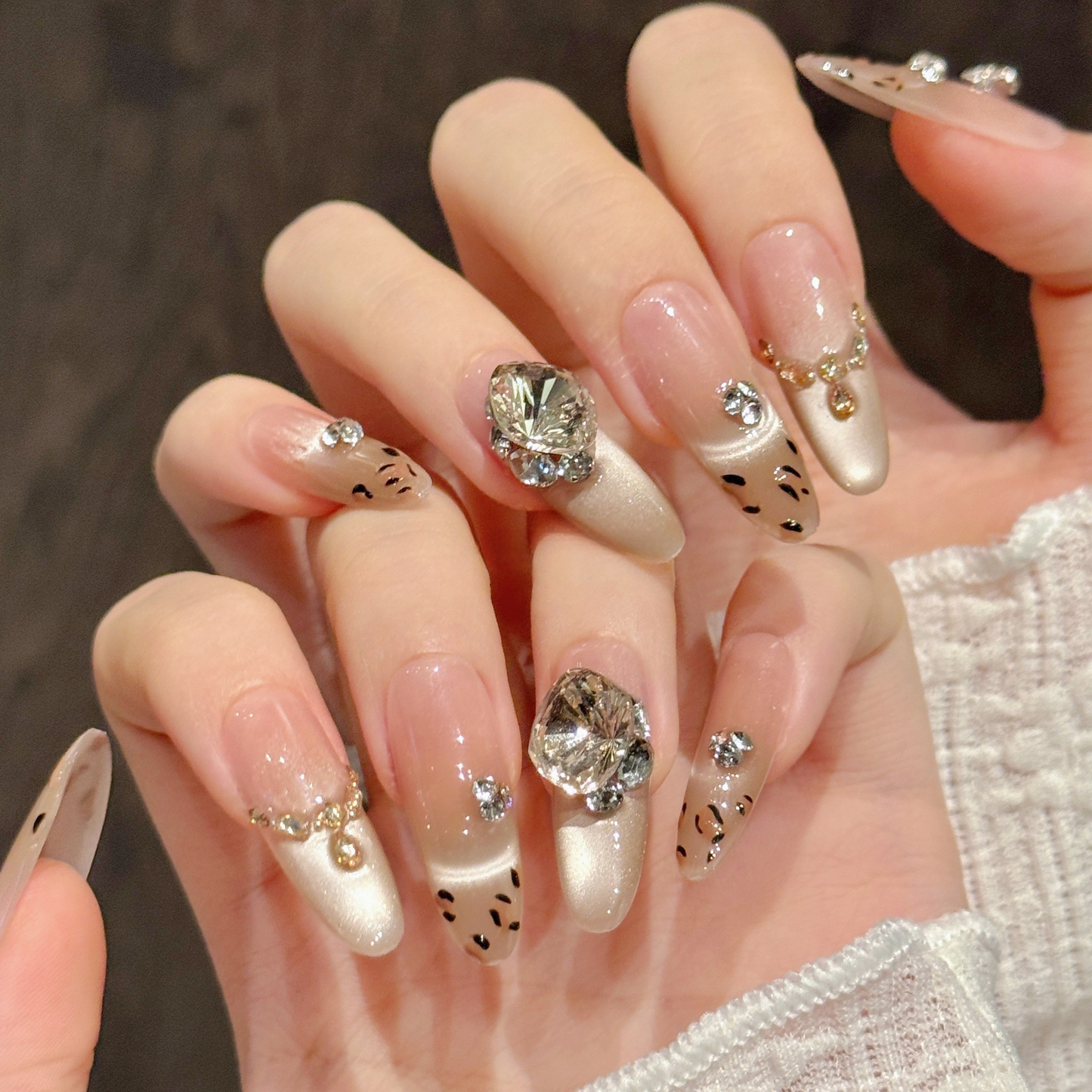 Maple Leopard | Blush Cat-Eye Press-On Nails