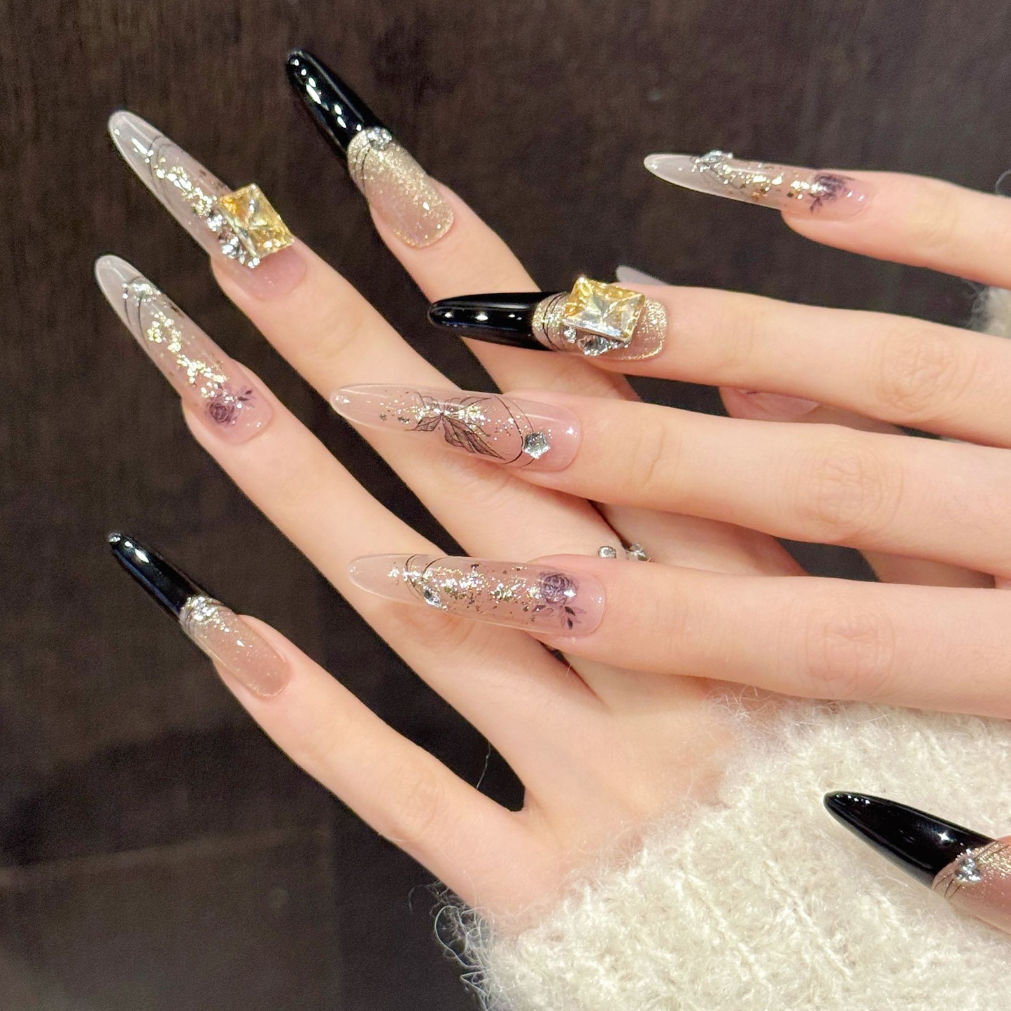 Amber Gilded | Black French Cat-Eye Press-On Nails