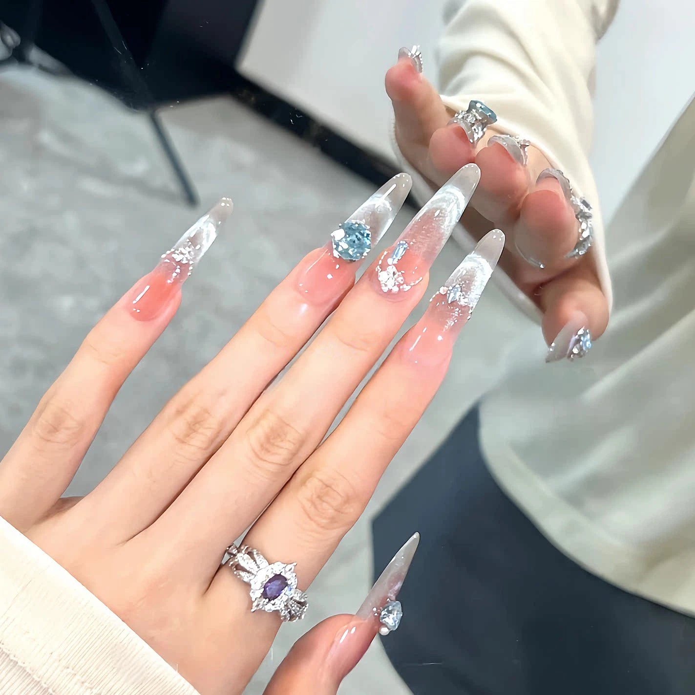 Blue Isle | Smoky Blue Cat-Eye Press-On Nails