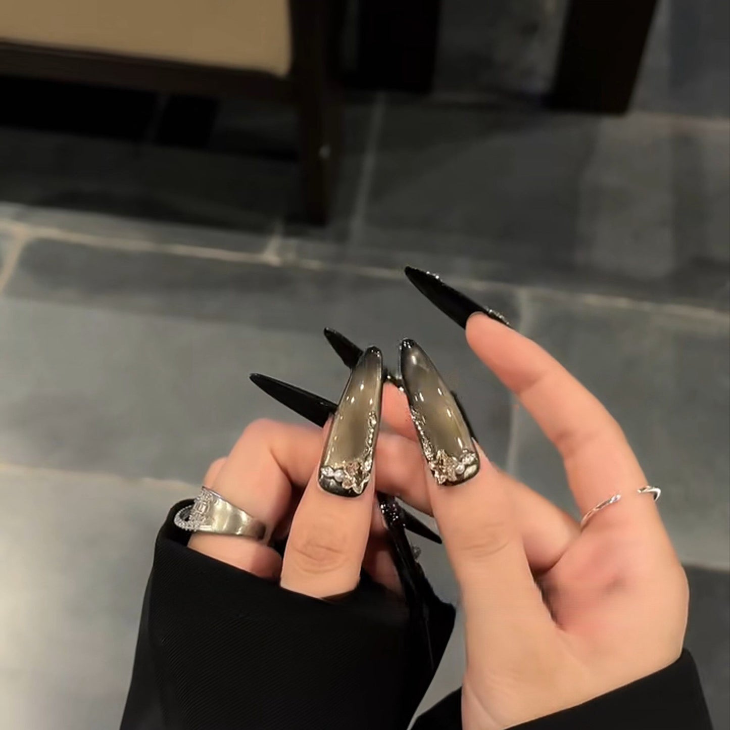 Gilded Gala Black & Gold Cat-Eye Crystal Press-On Nails — Evening Luxe