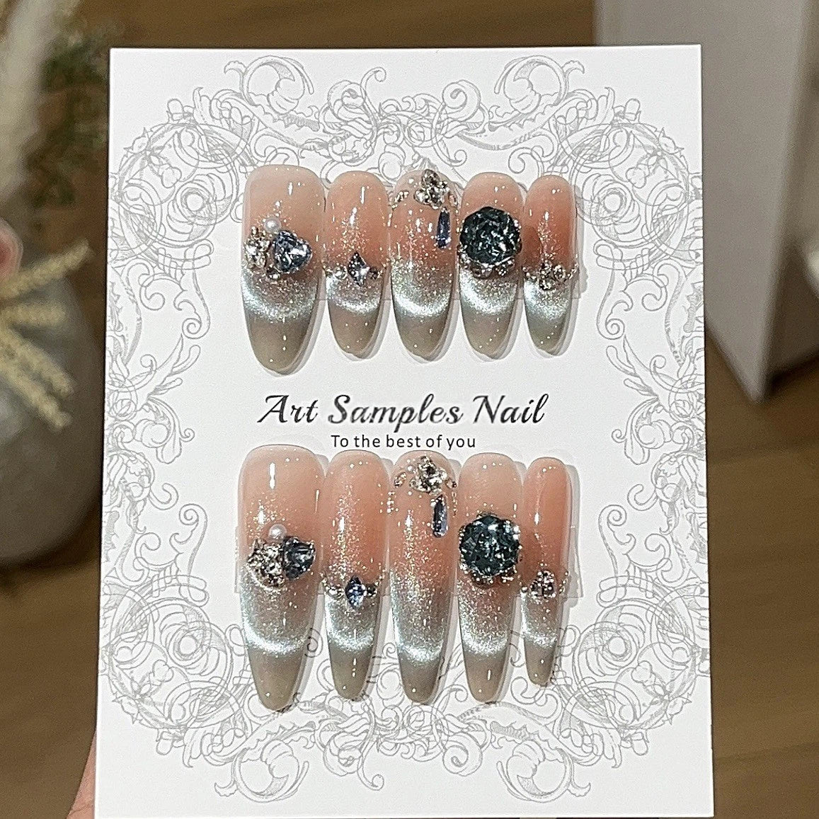 Blue Isle | Smoky Blue Cat-Eye Press-On Nails