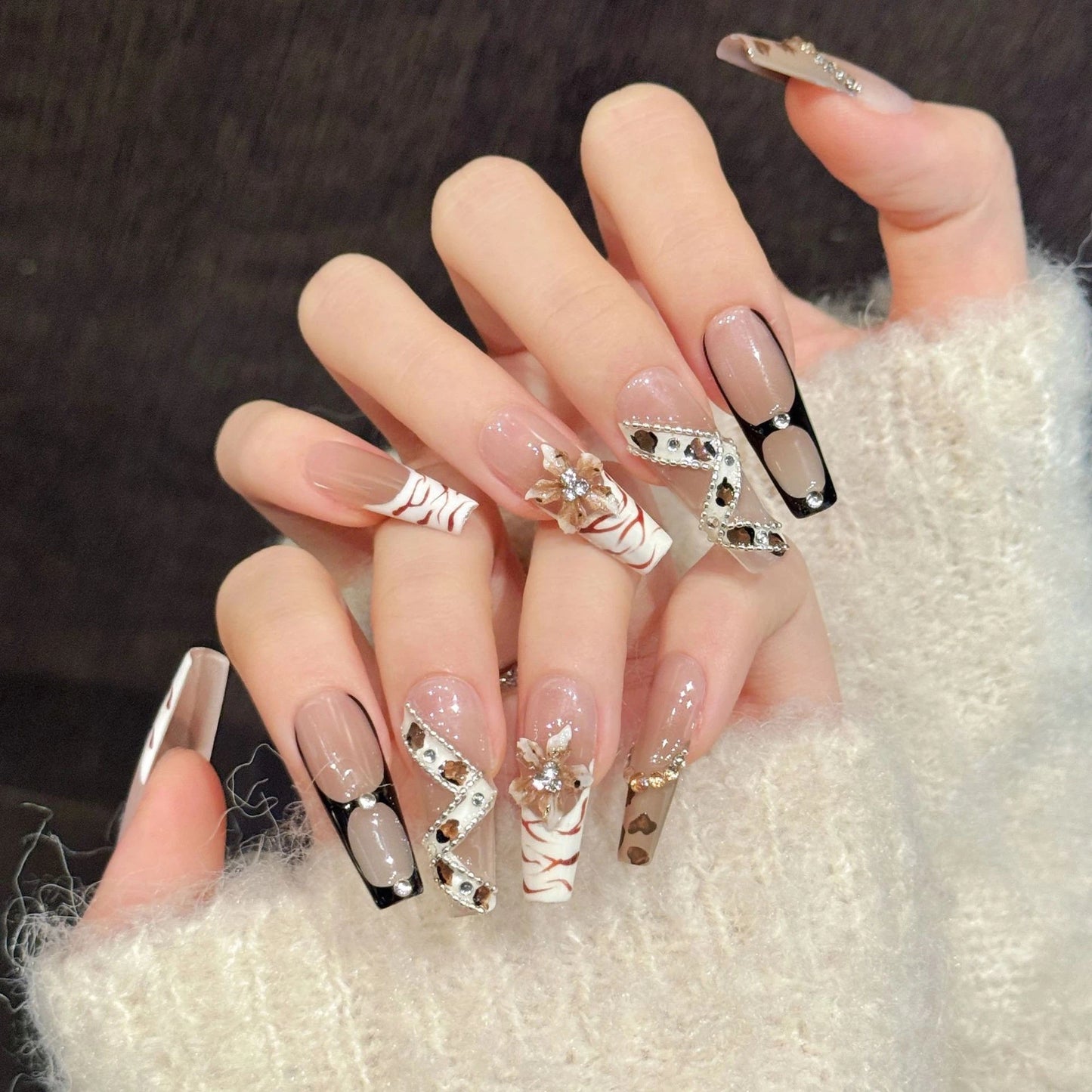 Leopard Devil | Pink Leopard Hand-Painted Press-On Nails