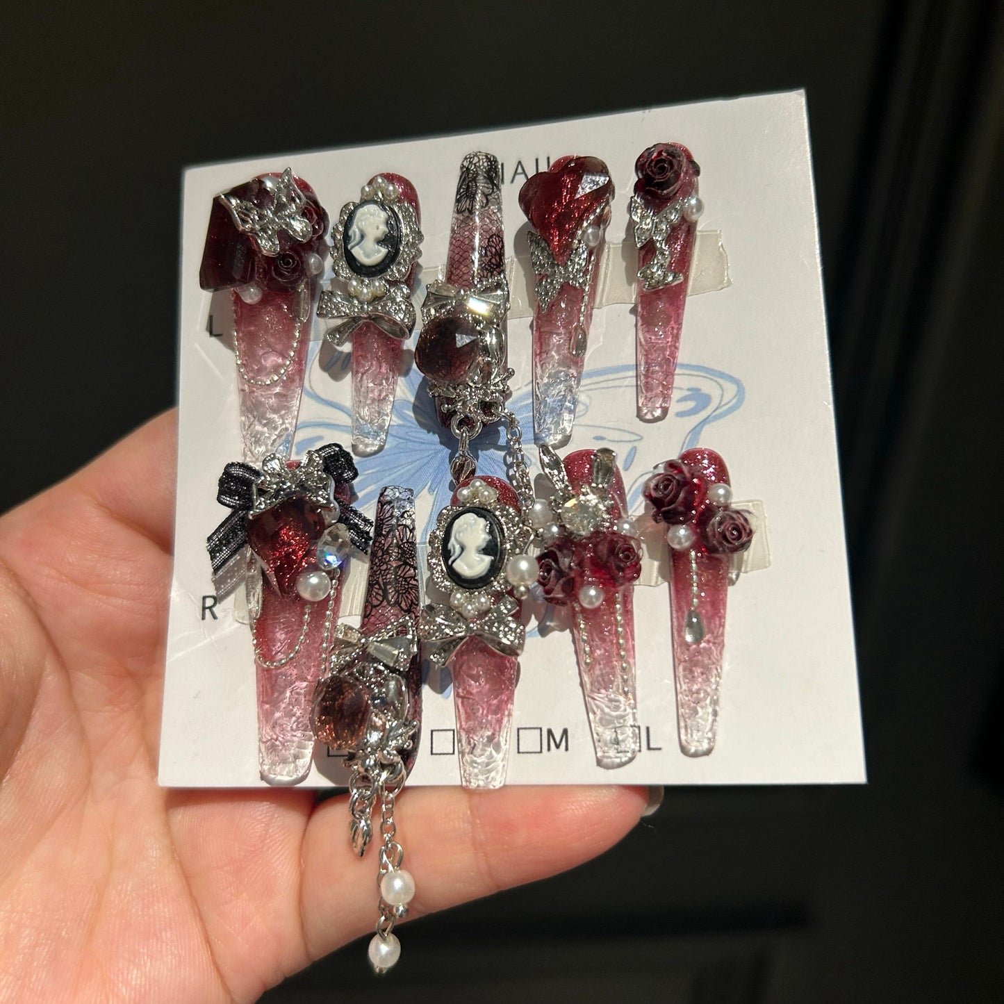 Gothic Lace Red Butterfly Press-On Nails — Handmade Vintage Ice-Crackle Glass Coffin Fake Nails (Reusable)