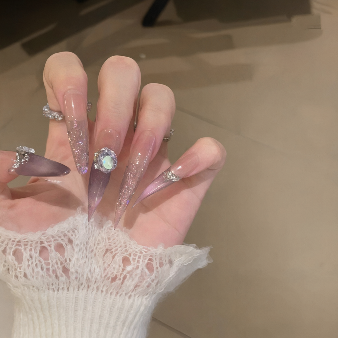 Misty Grape | Cat-Eye Press-On Nails - main product image 1