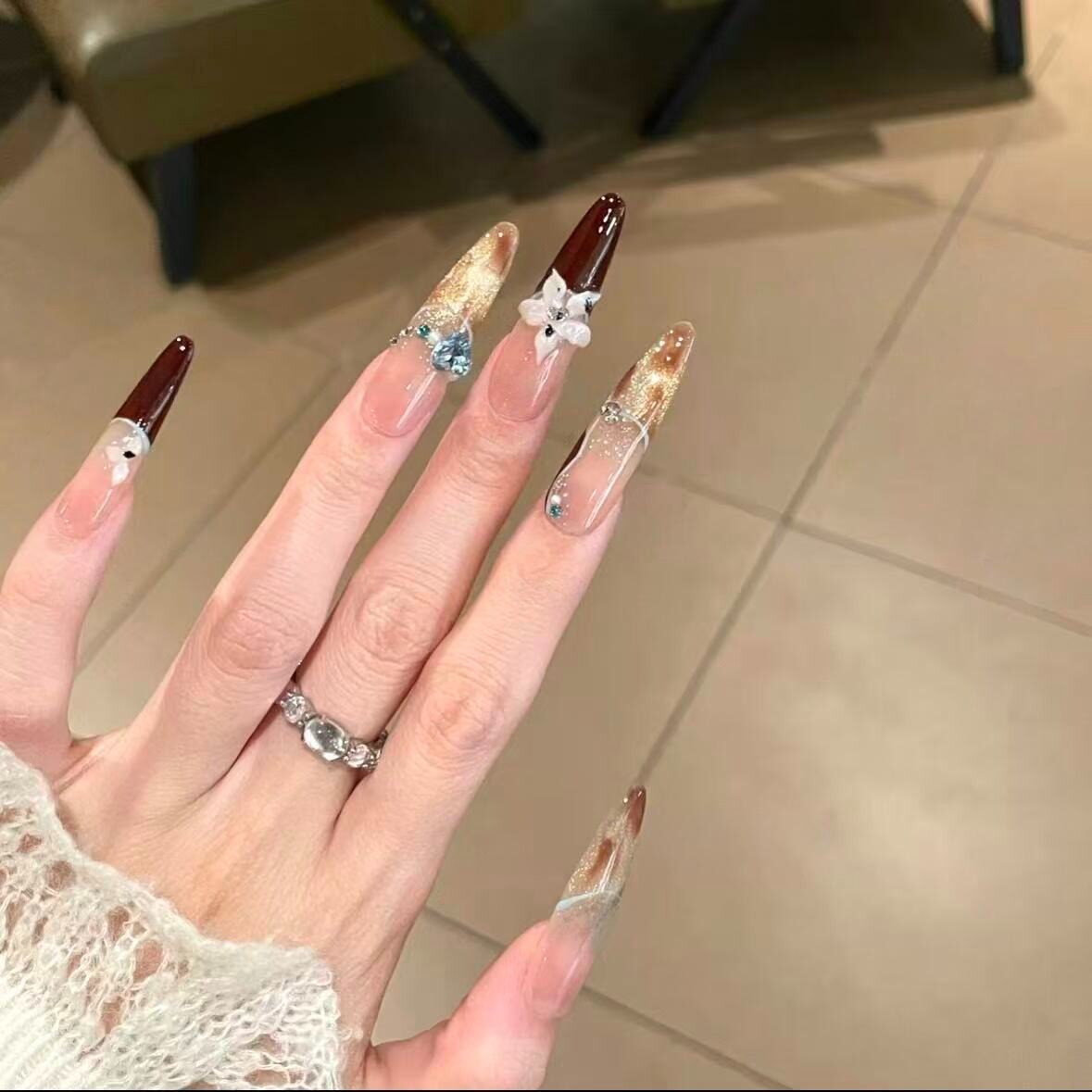 Evening Begonia | Amber Cat-Eye Press-On Nails - main product image 1
